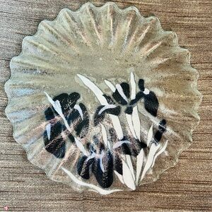 Sydenstricker Elegant Iris Fused Glass Plate